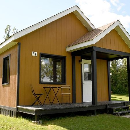 Chalets Du Lac Matapedia Val-Brillant Exterior foto